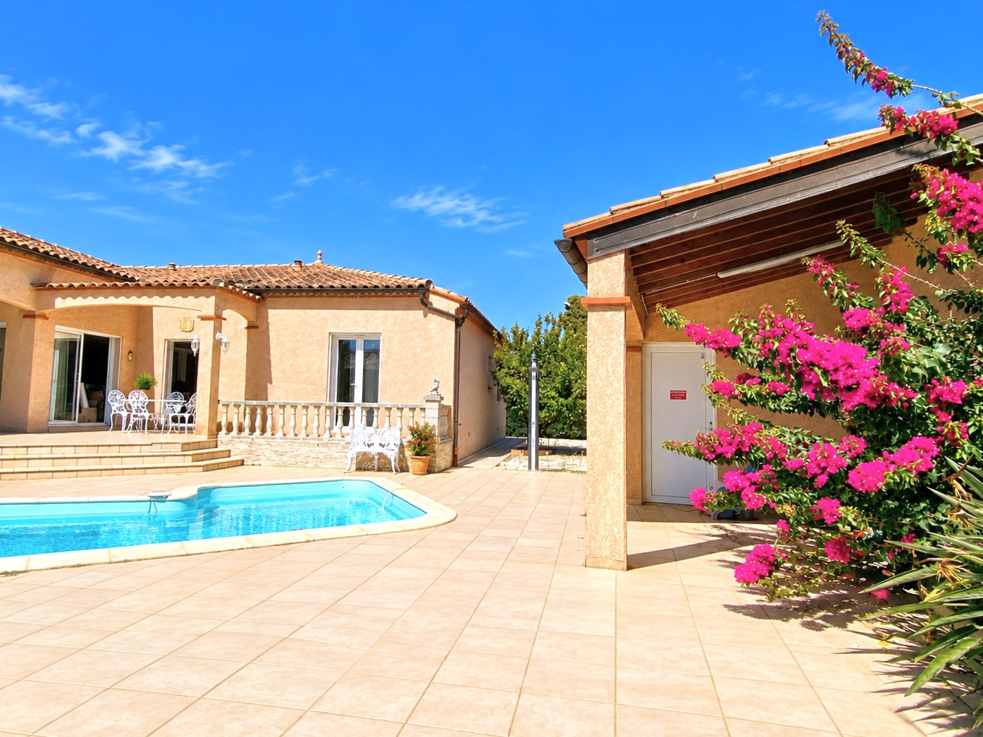 UNE VILLA DE PLAIN-PIED, 4 FACES, AVEC PISCINE, ENTRE PERPIGNAN ET ARGELES-SUR-MER