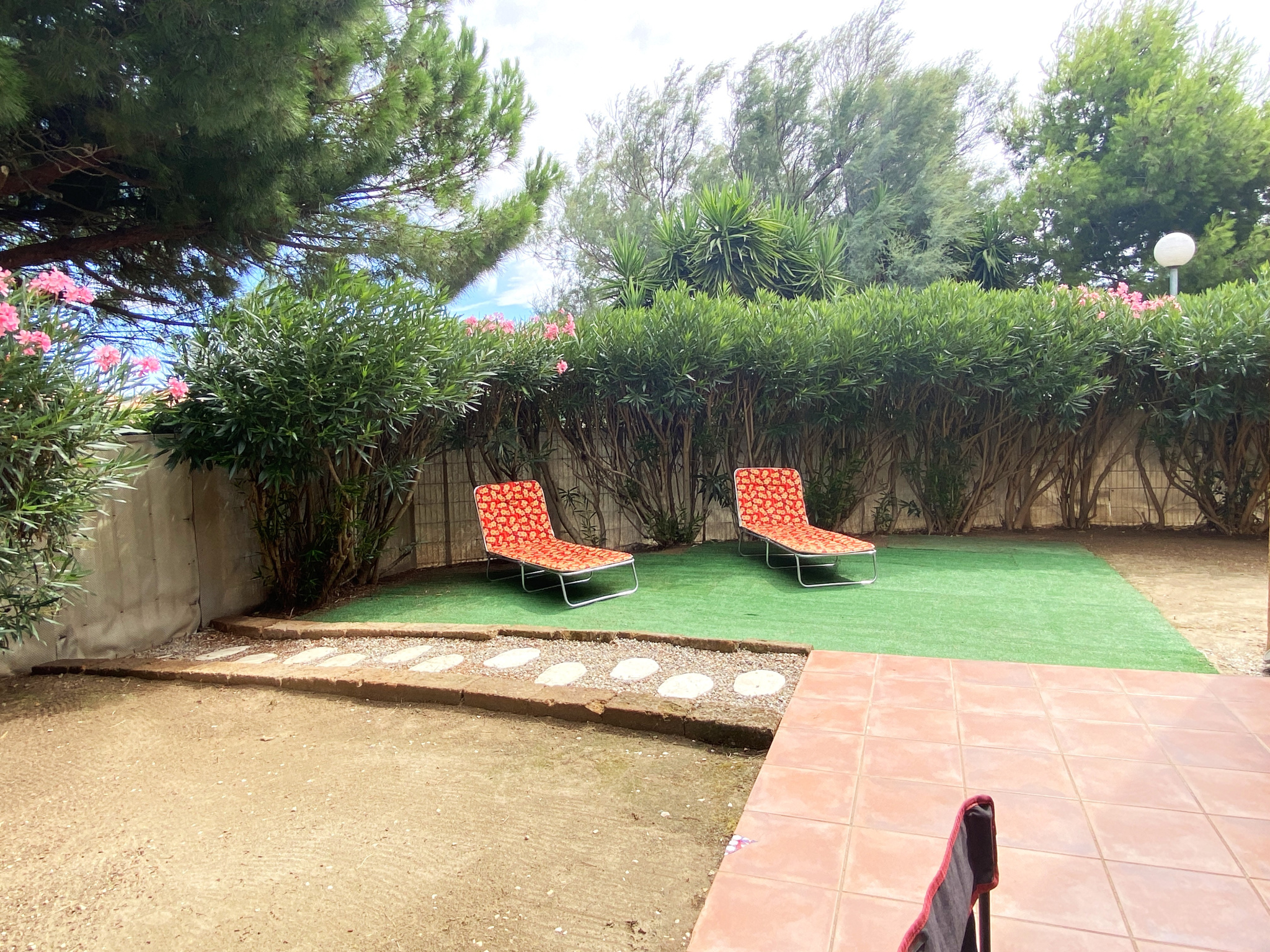 A TORREILLES, UNE VILLA DE VACANCES OU RESIDENCE PRINCIPALE, AVEC JARDIN PRIVATIF