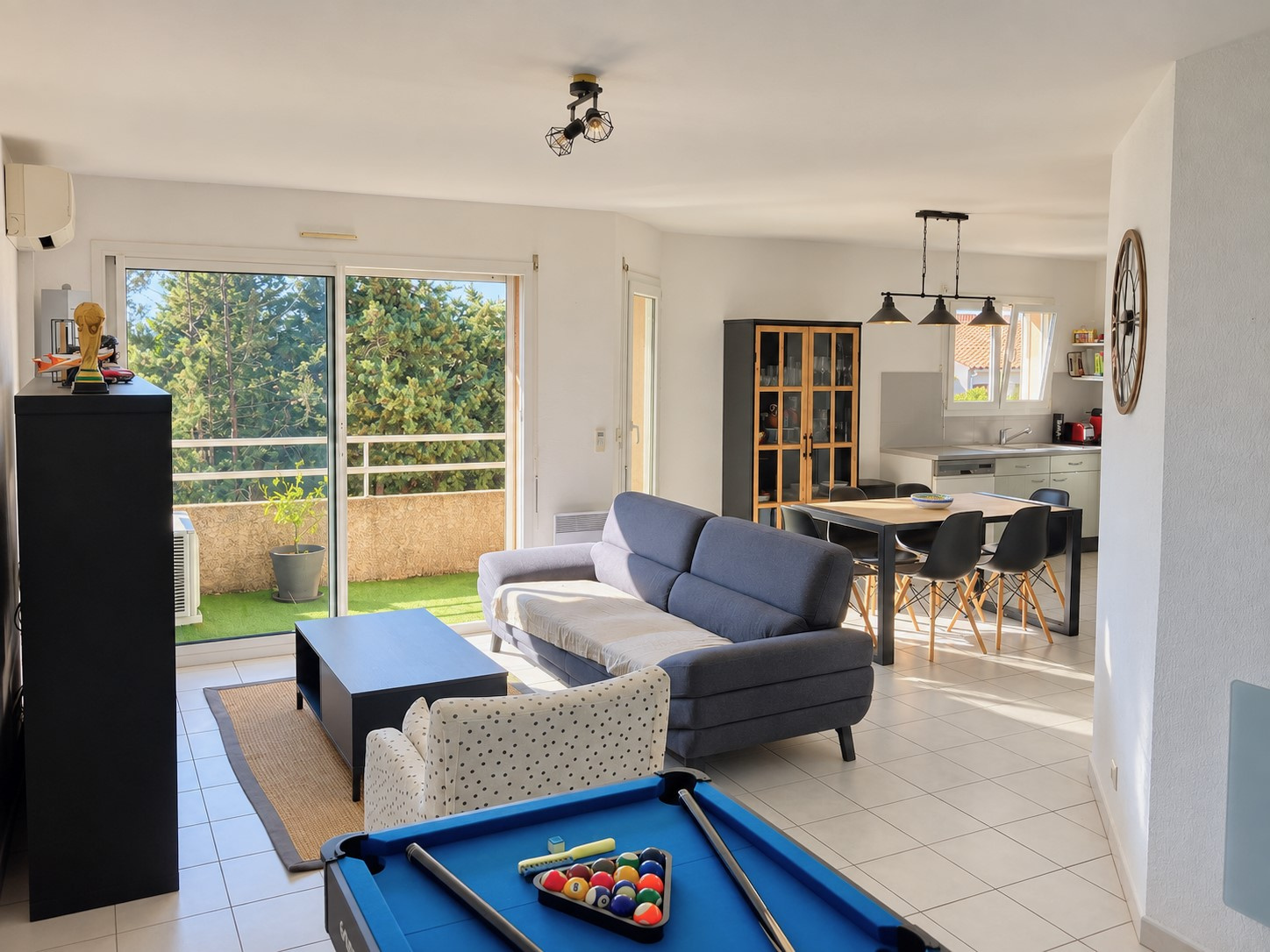 UN APPARTEMENT T3 LUMINEUX AVEC TERRASSE ET BALCON, A PERPIGNAN SUD EST